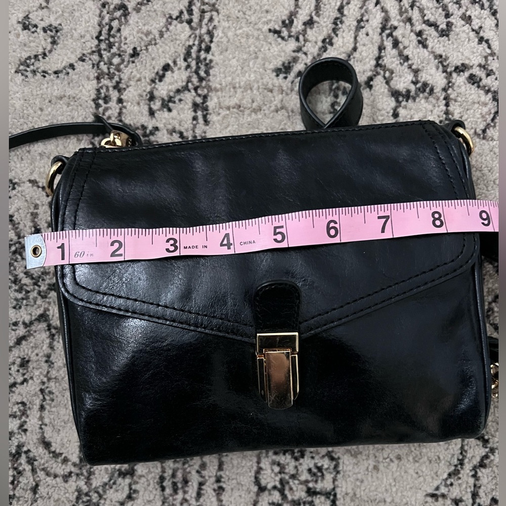 Badgley Mischka Black leather Small Crossbody Bag with Gold Chain - Picture 7 of 7
